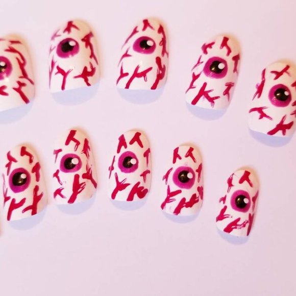 Halloween Eye Press On Nails - Spooky Nails - New Hand Painted - Picture 4 of 6